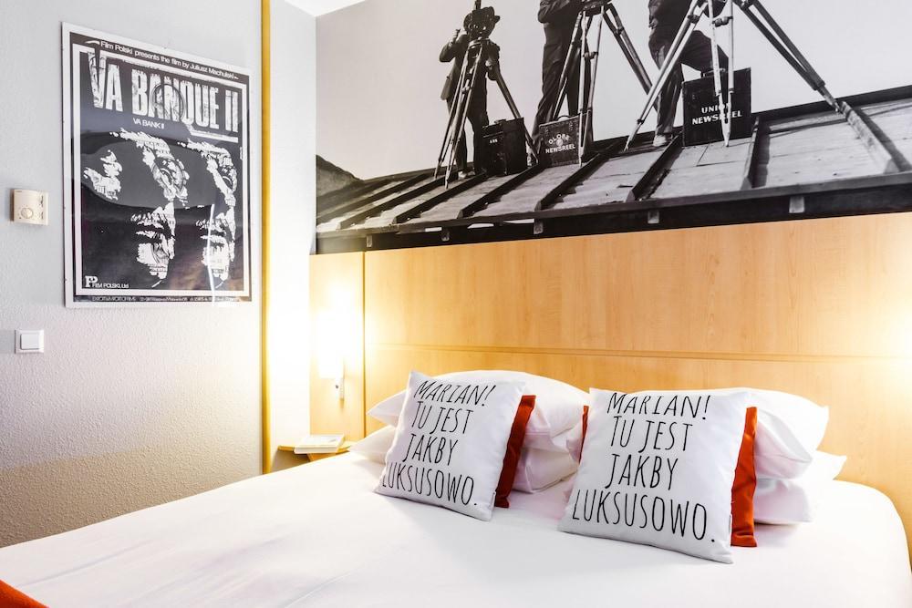 Ibis Warszawa Stare Miasto Exterior photo