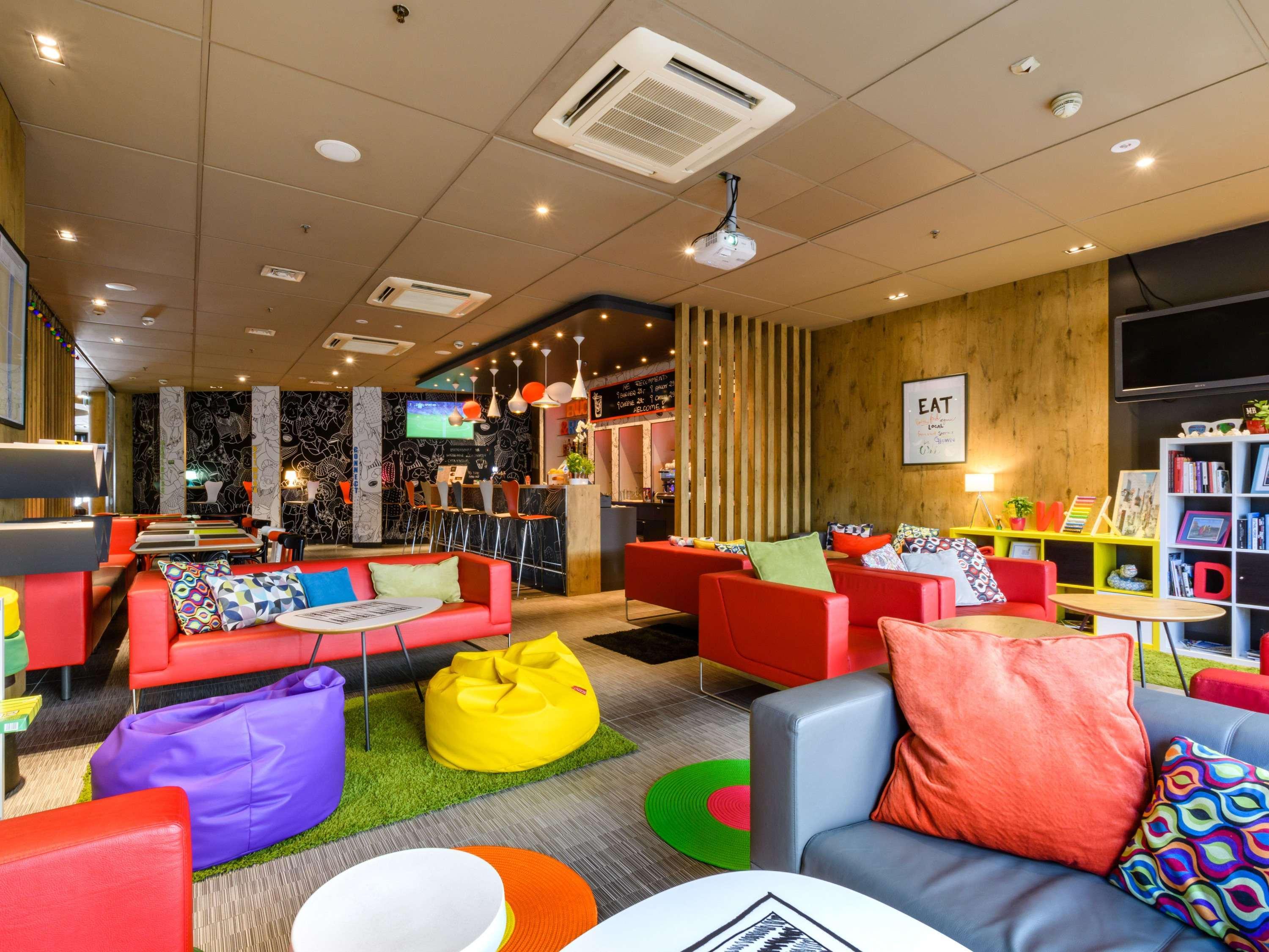 Ibis Warszawa Stare Miasto Exterior photo
