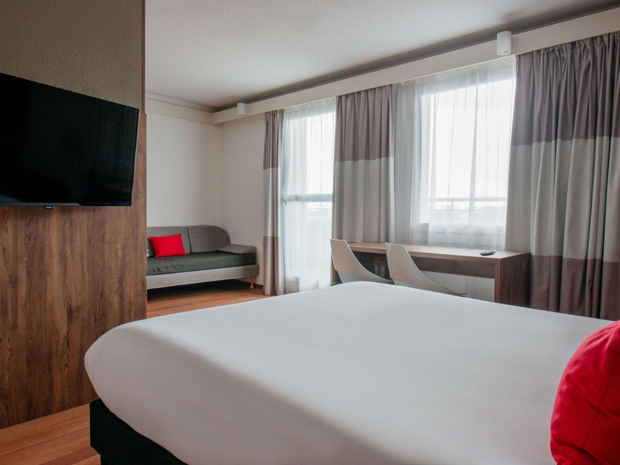 Ibis Warszawa Stare Miasto Exterior photo