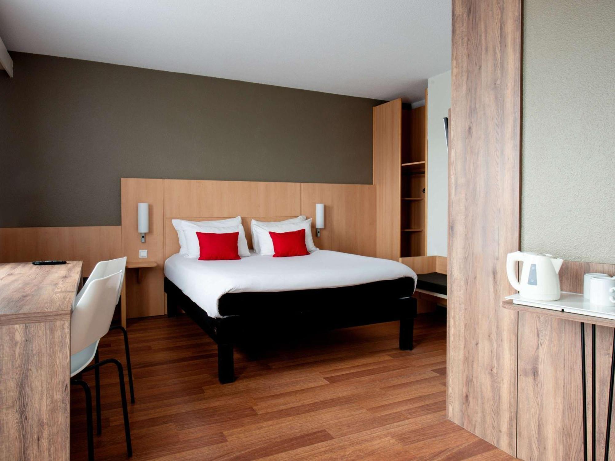 Ibis Warszawa Stare Miasto Exterior photo